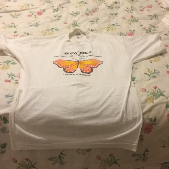 T-shirt - Picture 1 of 2